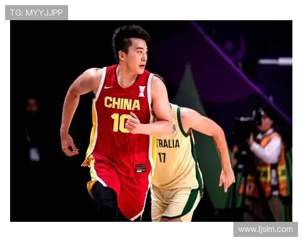 中国男篮力克澳大利亚晋级世界杯四强 赛场表现令人振奋