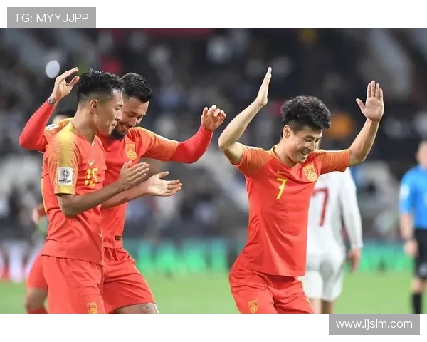 国足热身赛逆转取胜年轻球员爆发展现团队拼搏精神