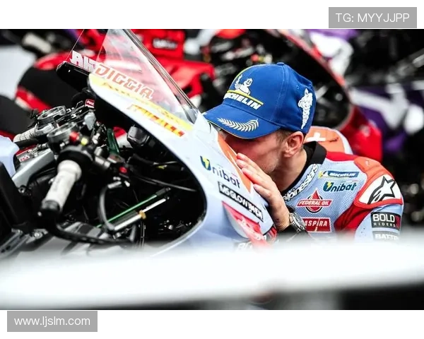 MotoGP赛季最新动态：冠军争夺战激烈 车手转会与技术创新引发关注